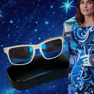 Oakley White and Blue Shawn White Holbrook Sunglasses